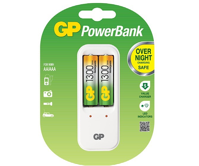 GP PowerBank PB410 Charger w/2 x AA NiMH 1300mAh Batteries